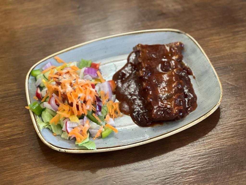 גיינסבורו The Black Horse Inn מראה חיצוני תמונה