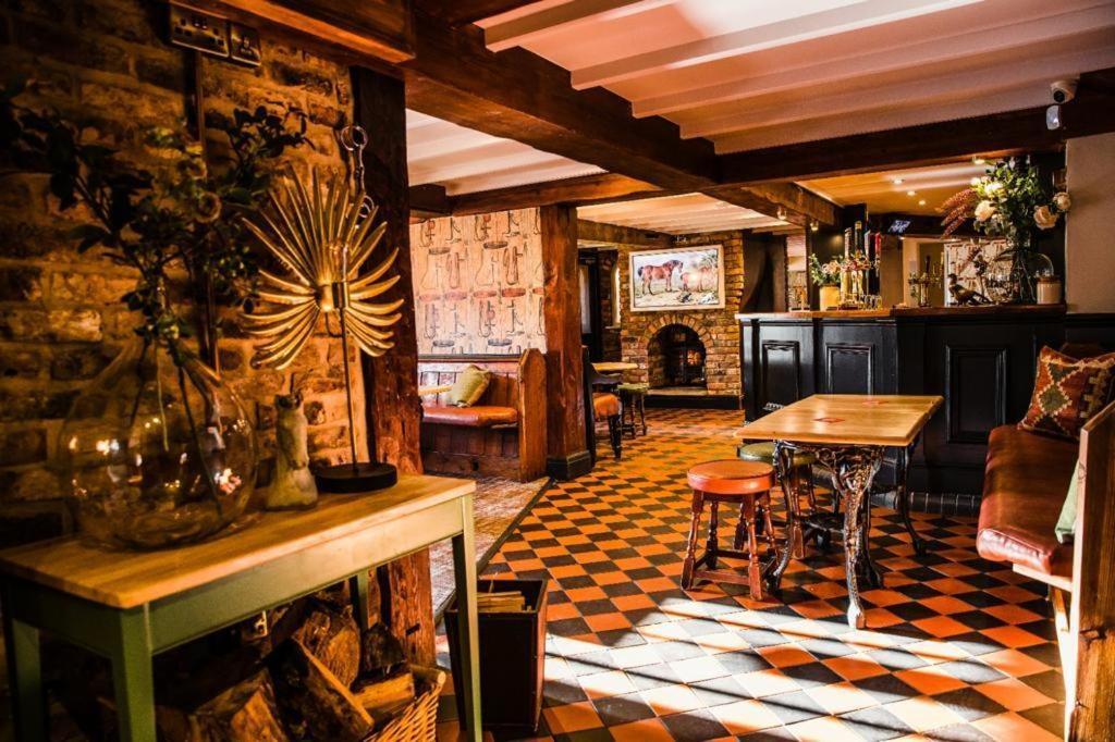 גיינסבורו The Black Horse Inn מראה חיצוני תמונה