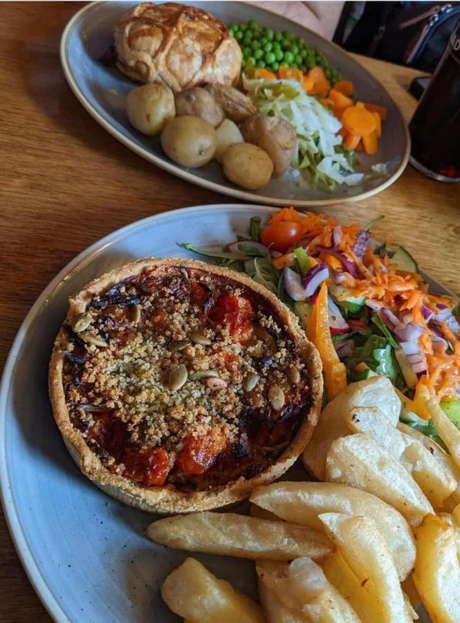 גיינסבורו The Black Horse Inn מראה חיצוני תמונה